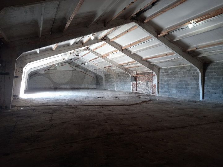 Склад, 300 м²