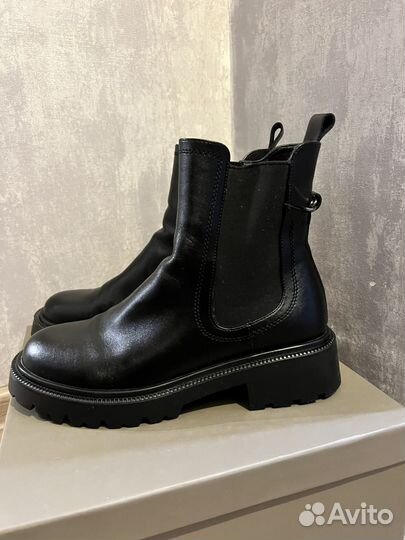 Ботинки женские