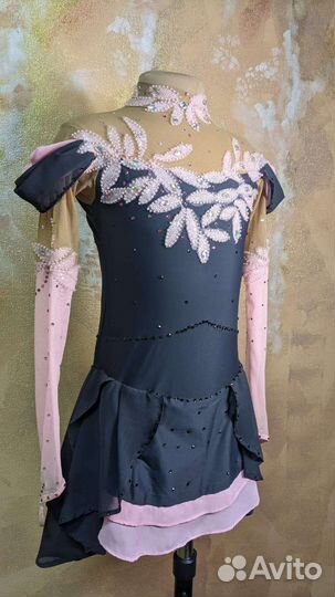 Платье для фигурного катания