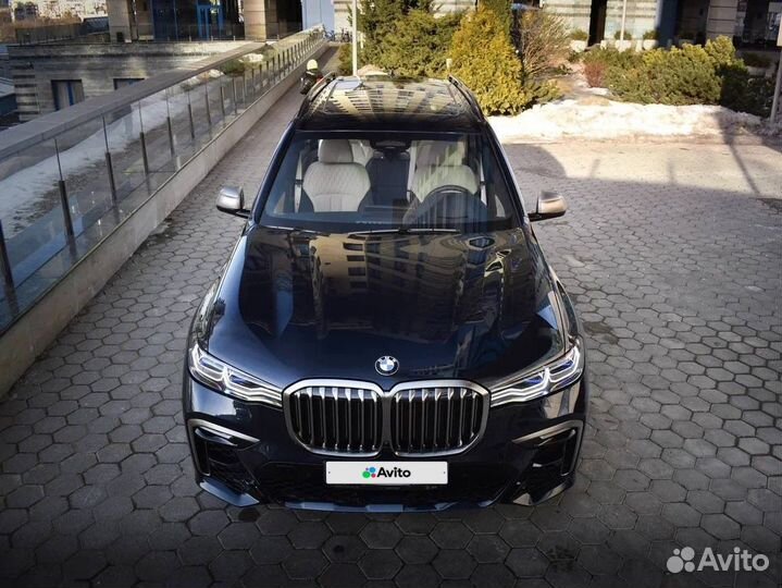 BMW X7 3.0 AT, 2021, 7 735 км
