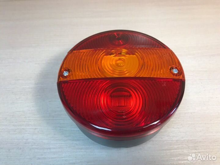 Фонарь задний на прицеп MD-016 P правый арт. MD-01