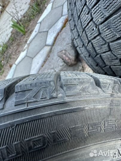 Dunlop Winter Maxx 235/45 R18 94T