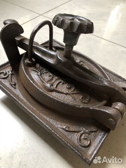 Задвижка чугунная