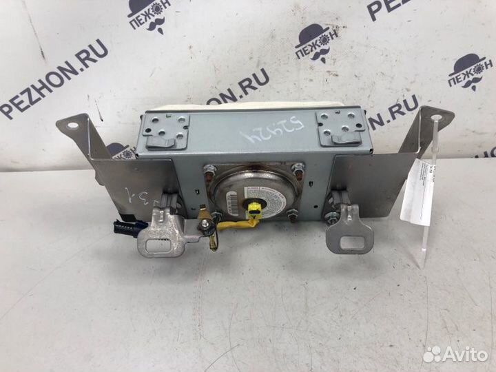 Подушка безопасности в торпедо Mazda Mazda3