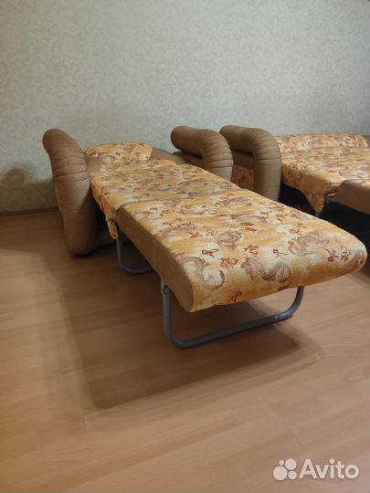 Диван и 2 кресла