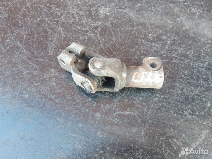 Рулевой карданчик Toyota Corona Premio 1998 ST210