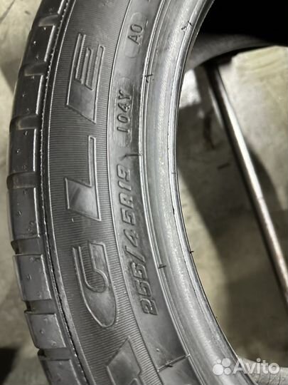 Goodyear Eagle F1 Asymmetric 255/45 R19 104Y