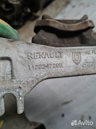 Крепление кпп левое Renault