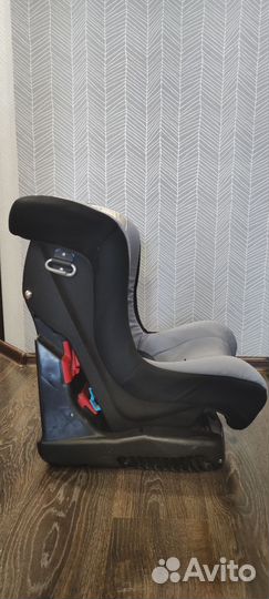 Детское автокресло chicco