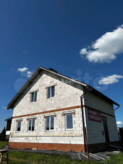 Дом 177,5 м² на участке 12,5 сот.