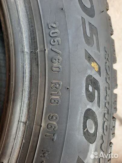 Pirelli Ice Zero FR 205/60 R16 96T