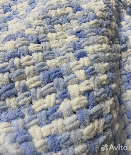 Плюшевые вязаные пледы