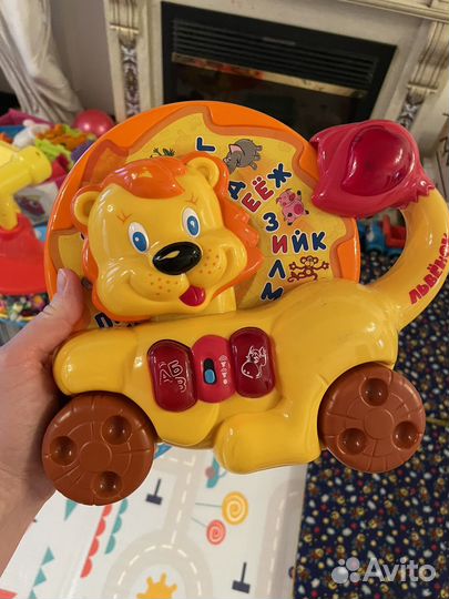 Электронное пианино и муз.инструменты для малышей