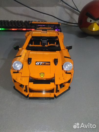 Лего автомобиль porshe GT3-911