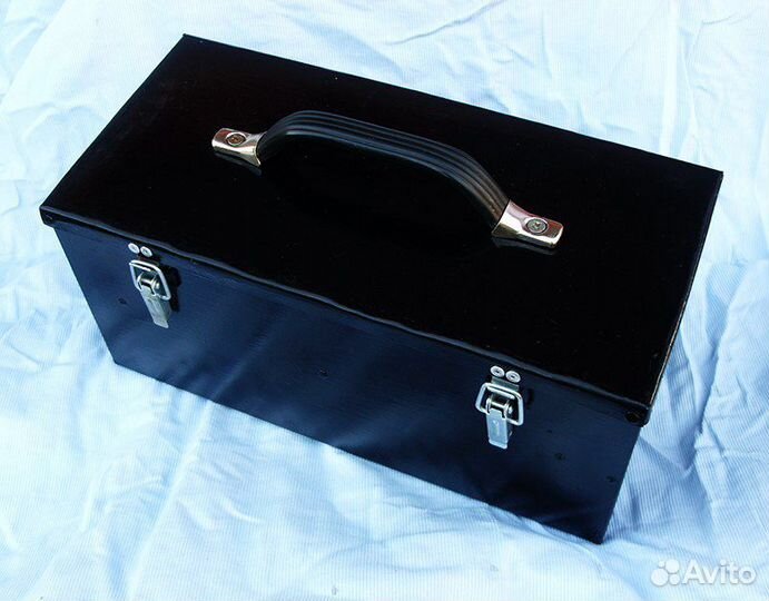 Ящик металлический для автоинструментов