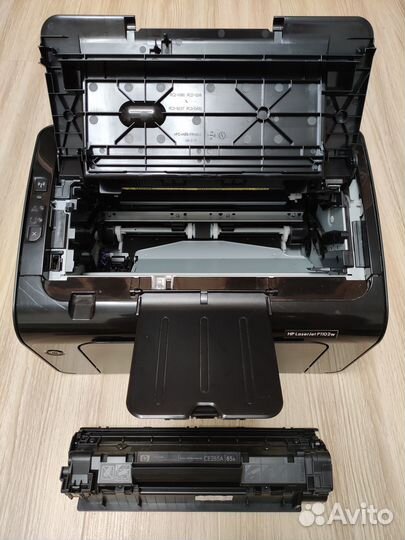 Принтер HP p1102w + wifi