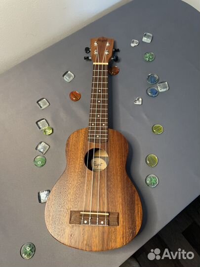 Укулеле flight