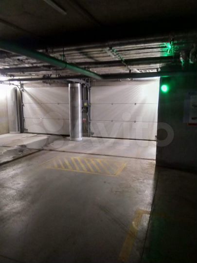 Машиноместо, 15 м²