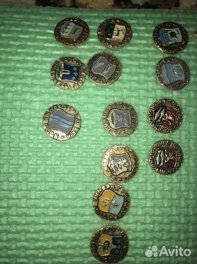 Значки гербы городов