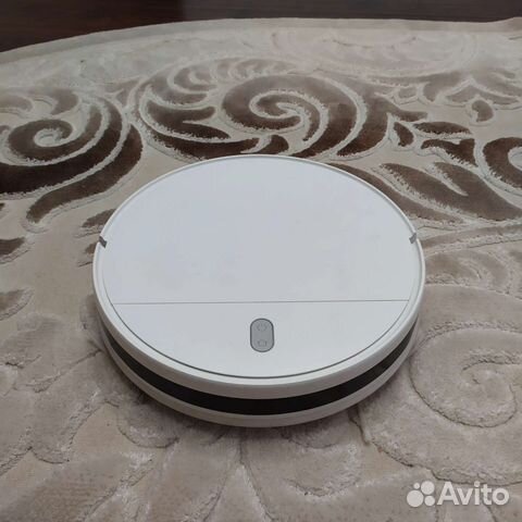Робот-пылесос Xiaomi Mi Robot Vacuum-Mop Essential