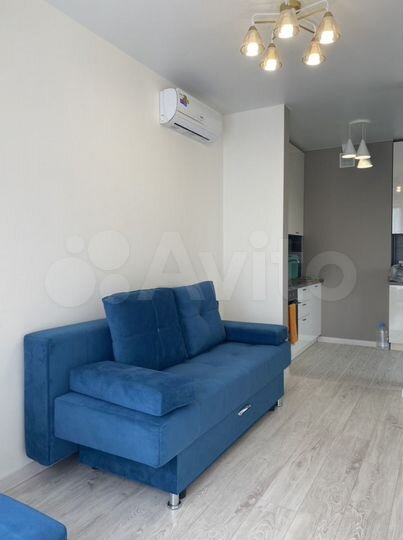 2-к. квартира, 42 м², 8/12 эт.