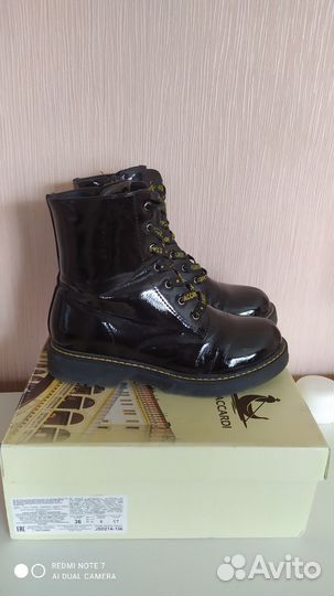 Ботинки демисезонные для девочки р36