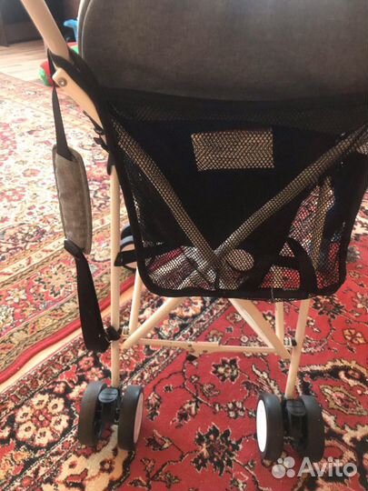Коляска прогулочная