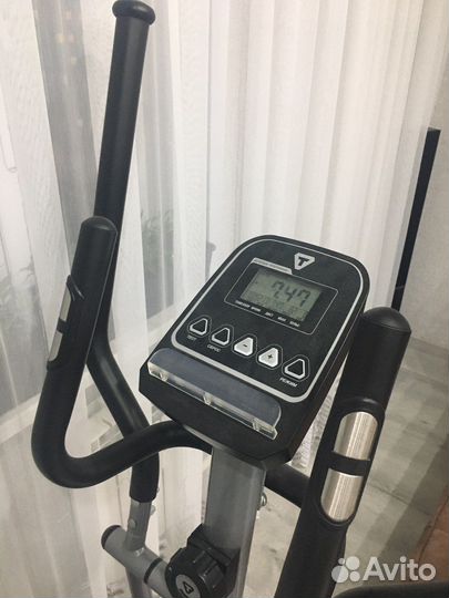 Эллиптический тренажер torneo c320