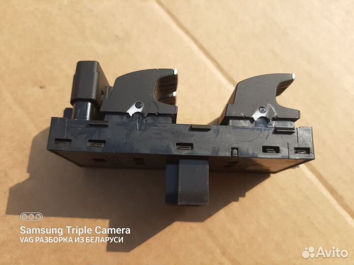 Блок управления стеклоподъёмниками passatb8,tiguan