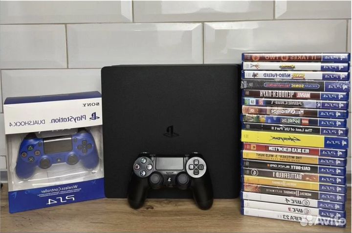 PS 4 PRO