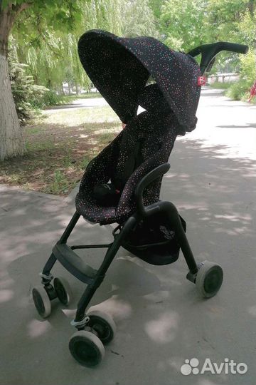 Стильная высокая прогулочная коляска (М/Ж)