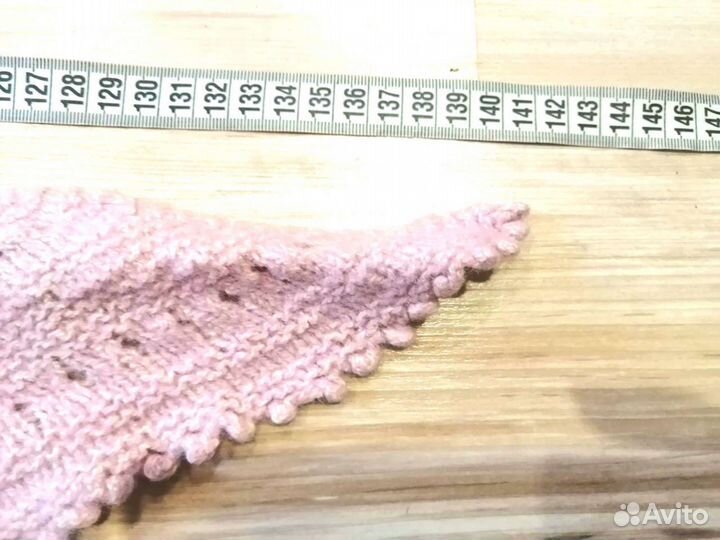 Бактус ручной вязки