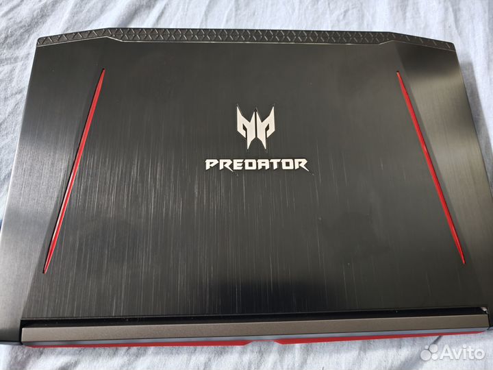 Acer predator helios 300