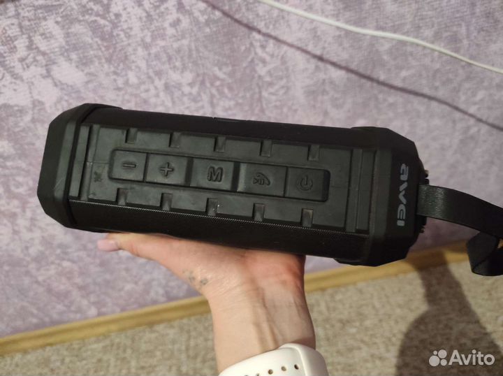 Портативная колонка awei