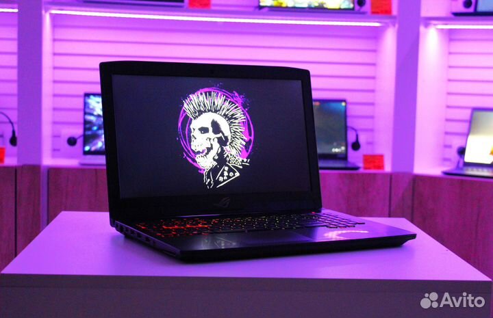 Мощный игровой ноутбук asus ROG Strix