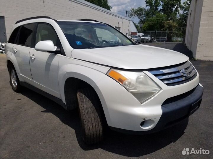 Разбор на запчасти Suzuki XL7