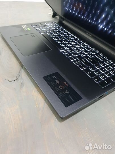 Игровой Acer Aspire 7 15.6