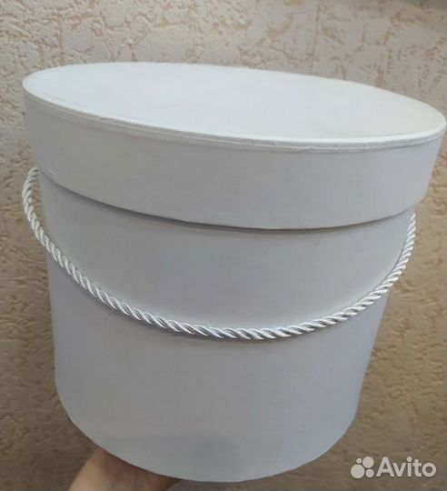 Подарочные коробка цилиндр