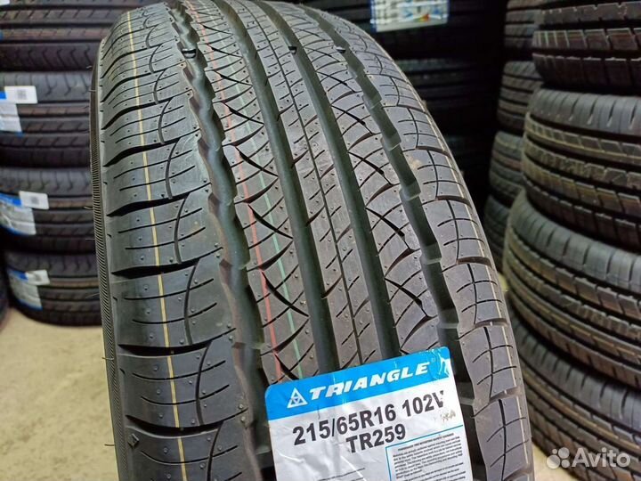 Triangle TR259 215/65 R16 102V