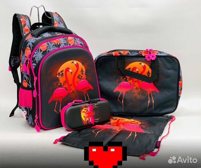 Школьный рюкзак новый 4 предмета