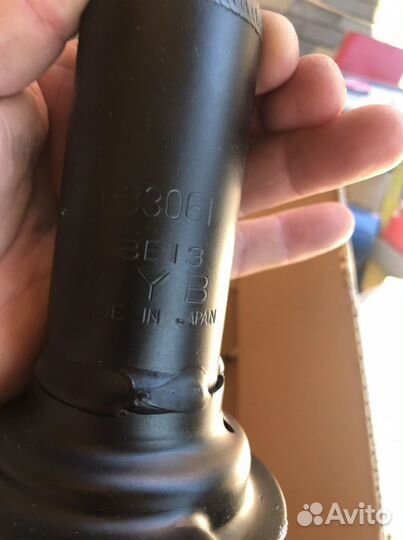 Амортизатор на suzuki carry