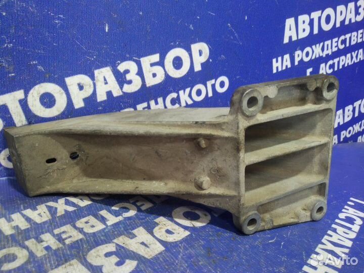 Кронштейн опоры двигателя Bmw E39 седан M52B20