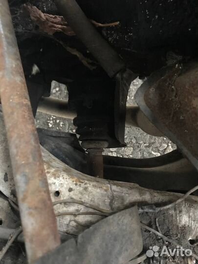 Привод передний правый Audi 100 C3