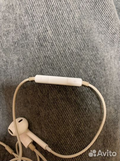 Наушники apple earpods с разъемом lightning