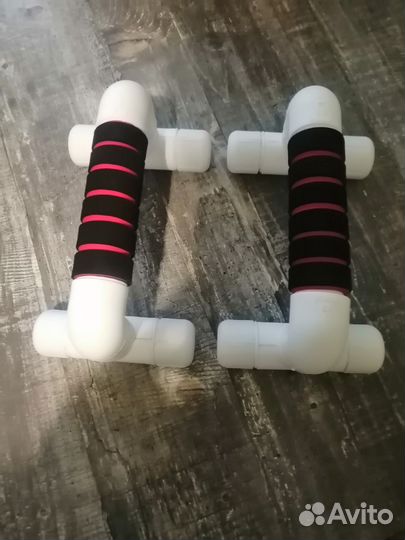 Паралетсы для отжиманий