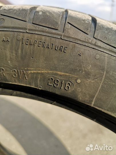 Continental ExtremeContact DW 225/45 R17