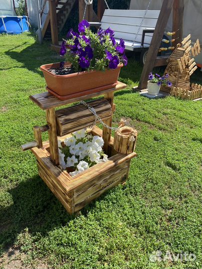 Колодец декоративный