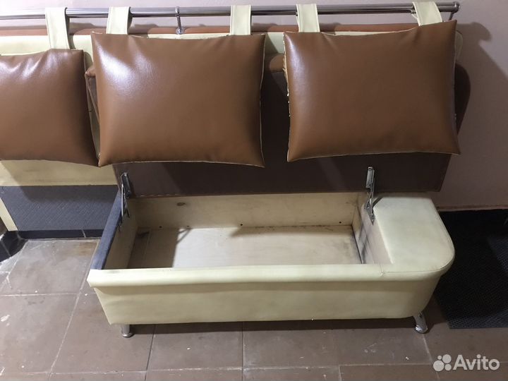 Кухонный уголок 
