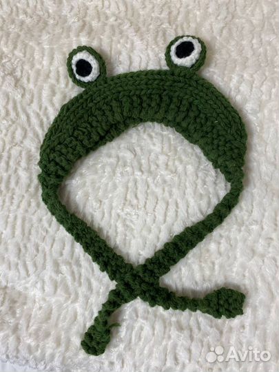 Шапка лягушка