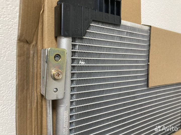 Радиатор кондиционера Митсубиси Аутлендер 12